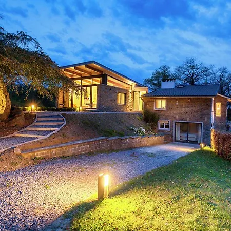Вилла Luxurious Villa With Private Garden In Durbuy *