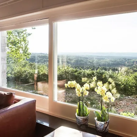 Luxurious Villa With Private Garden In Durbuy Вилла